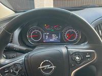 Gebraucht Opel Insignia Edition 140 PS (102 kW) 2014 Grün Limousine