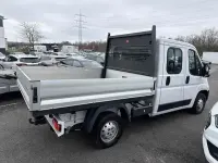 Gebraucht Citroën Jumper 140 PS (102 kW) 2023 Lackierung weiss icy/deckende lackierung Van / Kleinbus