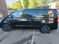 Gebraucht Hyundai H-1 170 PS (125 kW) 2012 Schwarz Van / Kleinbus