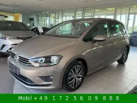 Gebraucht VW Golf Sportsvan Allstar 150 PS (110 kW) 2016 Gold Van / Kleinbus