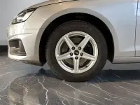 Używany Audi A4 Basis 163 KM (119 kW) 2024 Srebrny Kombi