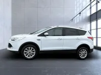 Gebraucht Ford Kuga Titanium 150 PS (110 kW) 2015 Weiß SUV