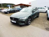 Gebraucht Volvo V60 Plus 197 PS (144 kW) 2025 Forest lake / metallic Kombi