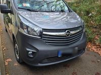 Gebraucht Opel Vivaro 120 PS (88 kW) 2018 Grau Van / Kleinbus