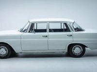 gebraucht Mercedes 200 W110Heckflosse