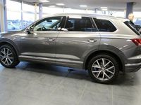 Gebraucht VW Touareg 286 PS (210 kW) 2019 Grau SUV