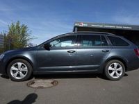 Gebraucht Skoda Octavia Elegance 140 PS (102 kW) 2014 Grau Kleinwagen
