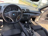 Gebraucht BMW 120 Cabriolet 170 PS (125 kW) 2008 Weiß Cabrio