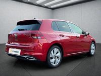 Gebraucht VW Golf VIII 150 PS (110 kW) 2023 Rot Kleinwagen