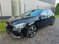Gebraucht Mercedes A200 136 PS (100 kW) 2015 Schwarz Kleinwagen