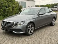 Gebraucht Mercedes E220 194 PS (142 kW) 2016 Grau Limousine