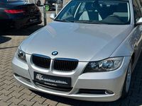 Gebraucht BMW 320 Advantage 150 PS (110 kW) 2006 Silber Limousine