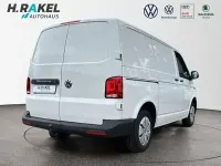 Gebraucht VW T6.1 90 PS (66 kW) 2022 Weiss Van