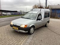 Gebraucht Ford Courier 1993 Silber Van / Kleinbus