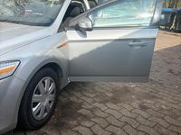 Gebraucht Ford Mondeo 140 PS (102 kW) 2008 Silber Kombi