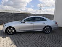 Gebraucht Mercedes E220 194 PS (142 kW) 2019 Silber Limousine