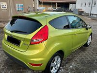 Gebraucht Ford Fiesta 60 PS (44 kW) 2010 Grau Kleinwagen