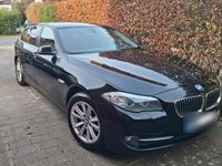 Gebraucht BMW 520 184 PS (135 kW) 2012 Schwarz Kombi