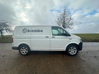 Gebraucht VW Transporter 150 PS (110 kW) 2019 Weiß Van