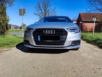 Gebraucht Audi A3 Ambiente 150 PS (110 kW) 2017 Silber Limousine