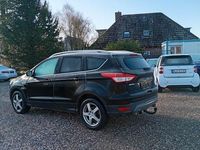 Gebraucht Ford Kuga Trend 150 PS (110 kW) 2016 Schwarz SUV