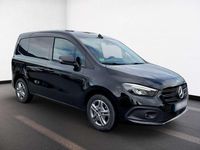 Gebraucht Mercedes eCitan 89 kW (122 PS) 2024 Schwarzloparitschwarzmetallic Limousine