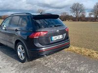 Gebraucht VW Tiguan R-line 150 PS (110 kW) 2021 Schwarz SUV