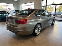 Gebraucht BMW 330 Sport Line 252 PS (185 kW) 2018 Silber Limousine