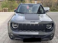 Gebraucht Jeep Renegade Trailhawk 179 PS (131 kW) 2022 Grau SUV