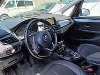 Gebraucht BMW 218 Sport Line 136 PS (100 kW) 2016 Braun Van / Kleinbus