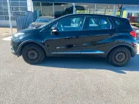 Używany Renault Captur Experience 110 KM (80 kW) 2015 Czarny SUV