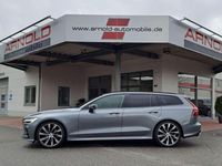Gebraucht Volvo V60 R-Design 197 PS (144 kW) 2021 Grau Kombi