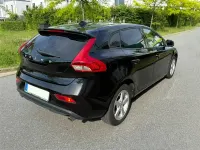Gebraucht Volvo V40 150 PS (110 kW) 2016 Schwarz Limousine
