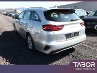 Gebraucht Kia Ceed Vision 120 PS (88 kW) 2024 Silber metallic Kleinwagen