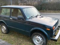 Gebraucht Lada niva 83 PS (61 kW) 2013 Grün SUV
