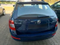 Gebraucht Skoda Octavia 101 PS (74 kW) 2016 Blau Kombi