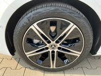 Gebraucht Mercedes A200 Progressive 163 PS (119 kW) 2023 Weiß Limousine