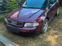 Gebraucht Audi A4 Basis 102 PS (75 kW) 1995 Rot Limousine