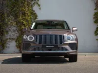 Neu Bentley Bentayga 551 PS (405 kW) 2026 Braun SUV