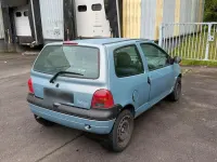 Gebraucht Renault Twingo 58 PS (42 kW) 2003 Silber Kleinwagen