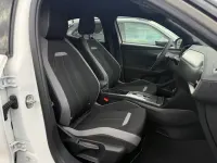 Neu Opel Mokka 145 PS (106 kW) 2025 Kontrast grau metallic / schwarzes dach SUV