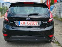Gebraucht Ford Fiesta Celebration 101 PS (74 kW) 2017 Schwarz Kleinwagen