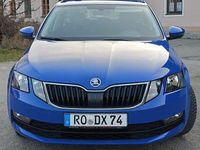 Gebraucht Skoda Octavia Ambition 116 PS (85 kW) 2019 Blau Kombi