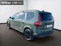 Gebraucht Dacia Jogger Extreme 110 PS (80 kW) 2025 Zedergrün Van / Kleinbus