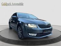 Usado Skoda Octavia 110 HP (80 kW) 2015 Prateado Sedan