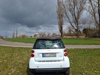 Gebraucht Smart ForTwo Coupé 61 PS (44 kW) 2011 Weiß Coupé