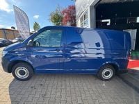 Second-hand VW Transporter 150 CP (110 kW) 2020 Albastru Van