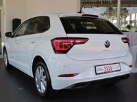 Gebraucht VW Polo Style 95 PS (69 kW) 2022 Pure white deep black perleff Limousine