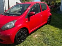 Brugt Toyota Aygo 68 HK (50 kW) 2006 Rød Hatchback