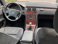 Gebraucht Mercedes E230 150 PS (110 kW) 1996 Silber Limousine